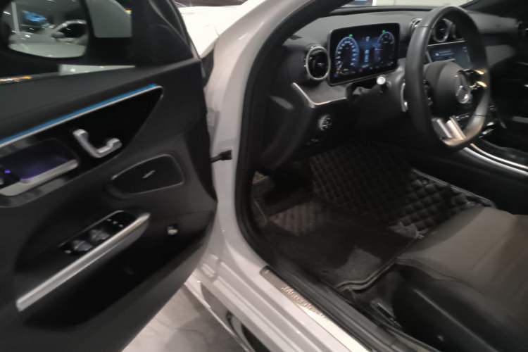 Used Mercedes-Benz C-Class 2023 Revised C 200 L Sport Edition
