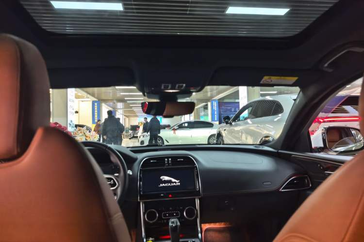 Used Jaguar XEL 2020 2.0T 200 PS R-DYNAMIC S Advanced Sport Edition
