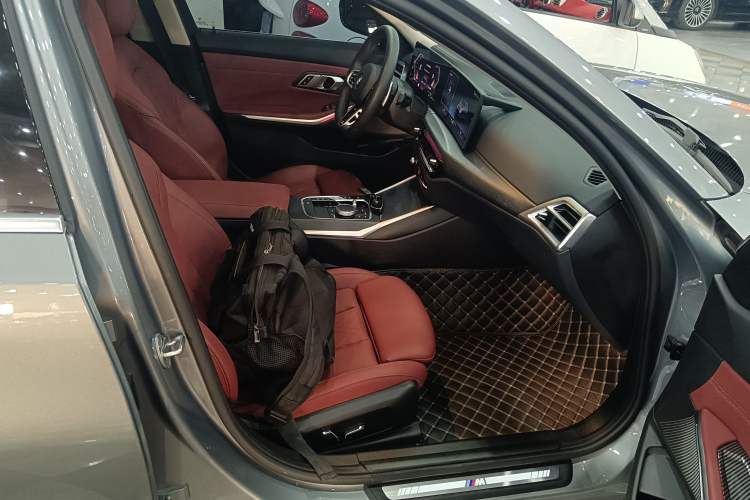 Used BMW 3 Series 2025 325Li M Sport Package
