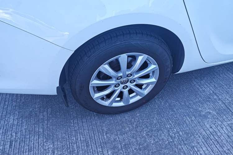 Used Buick GT 2013 GT 1.6L Automatic Fashion Edition