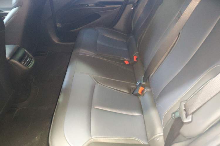 Used Buick Velite 6 2023 430km Range Commuter Version
