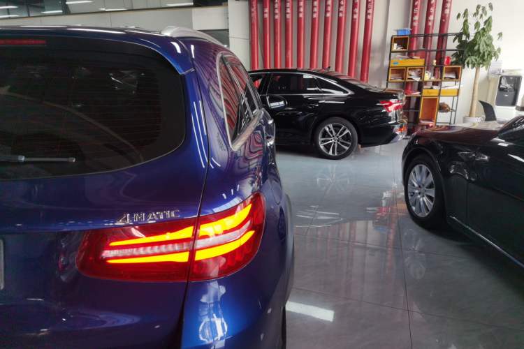 Used Mercedes-Benz GLC 2016 GLC 260 4MATIC Dynamic Edition
