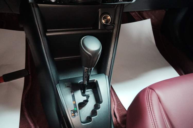 Used Toyota YARiS L 2022 X-Trail 1.5L CVT Leading PLUS Edition