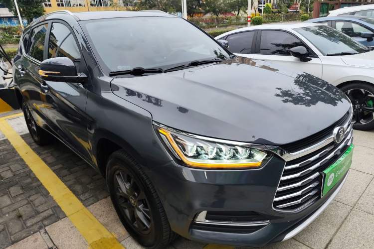 Used BYD Song 2021 Classic Edition 1.5T Automatic Luxury Model
