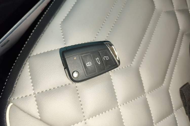 Used Volkswagen Tayron 2024 380TSI Four-Wheel Drive R-Line High-Energy Version
