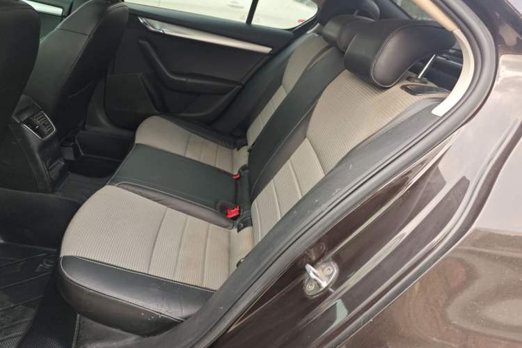 Used Skoda Octavia 2017 1.6L Manual Trend Edition