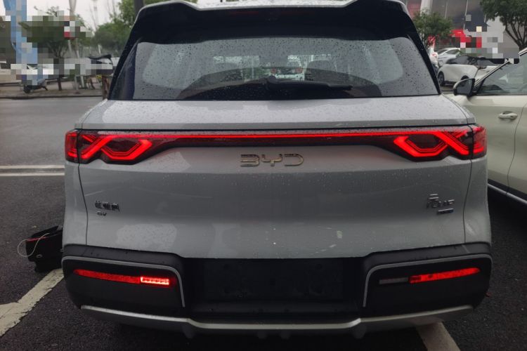 Used BYD Yuan UP 2025 Intelligent Driving Version 401 km Beyond-Range Edition