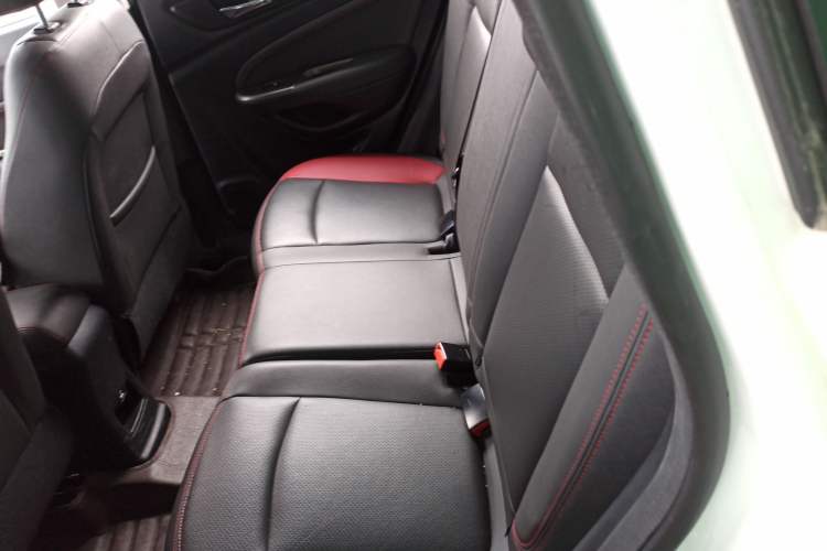 Used Changan CS15 2016 1.5L Automatic Luxury Edition
