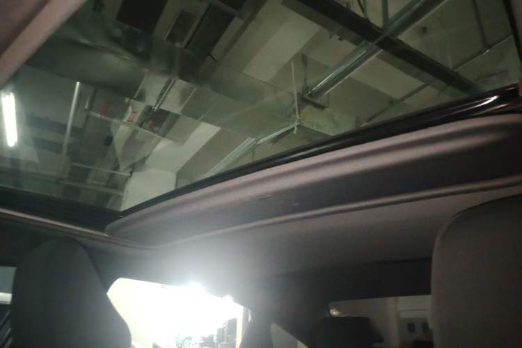 Used Toyota Avalon 2019 2.5L Ambition Version China VI Standard