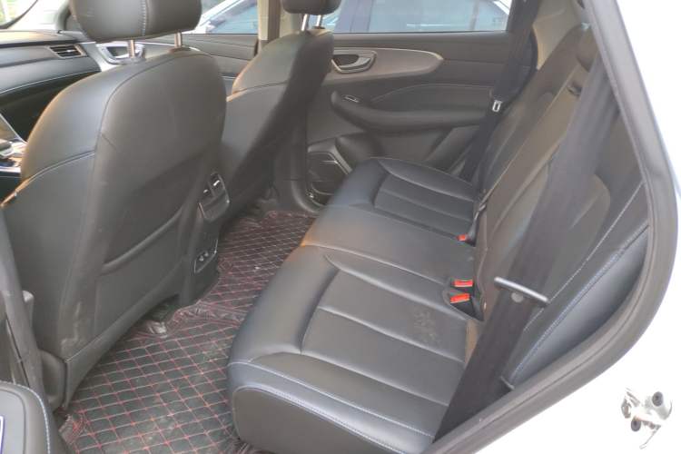 Used Roewe RX5 2020 PLUS 300TGI Automatic Ali National Style Luxury Edition
