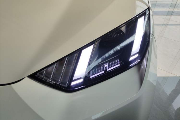 Used BYD Seagull 2024 Honor Edition 405km Flying Version
