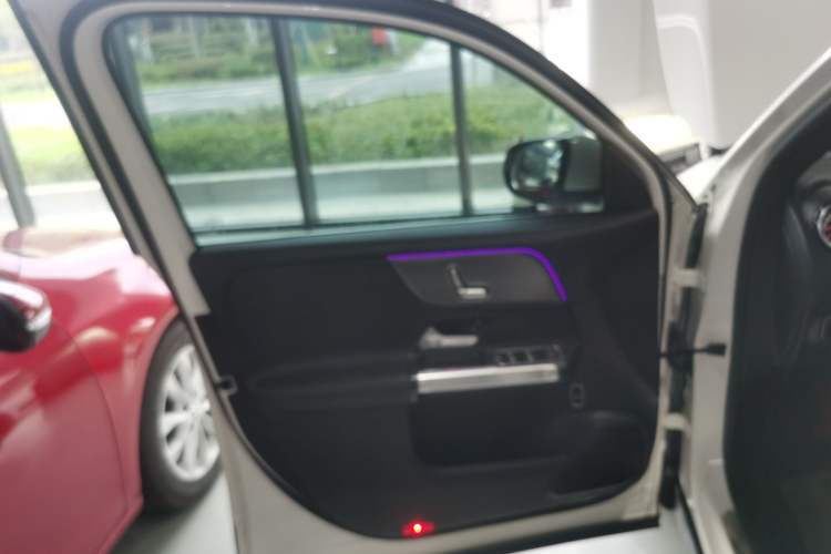 Used Mercedes-Benz GLB 2021 GLB 200 Dynamic Edition
