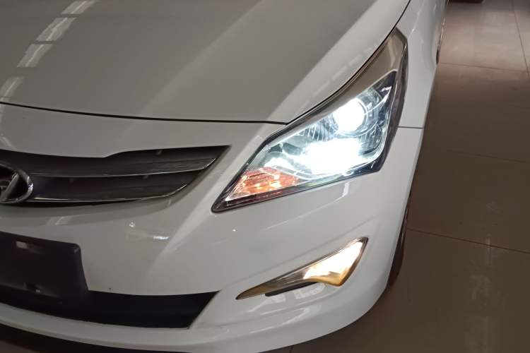 Used Hyundai Verna 2014 1.4L Manual Smart GLS Trim