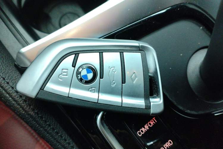 Used BMW 5 Series 2018 530Li Leading Model M Sport Package
