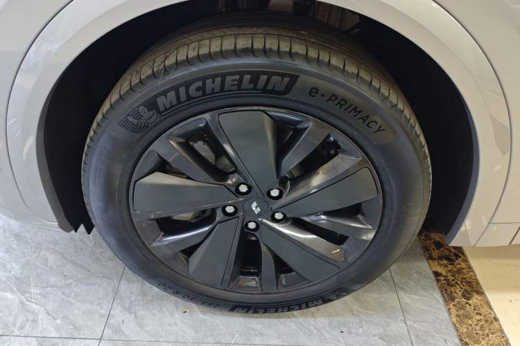 Used Li Auto L7 2025 Pro Smart Refresh Edition