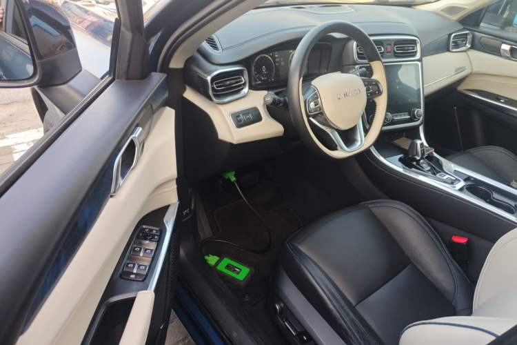 Used Lynk & Co 01 2017 2.0T Two-Wheel Drive Zhaopu Version
