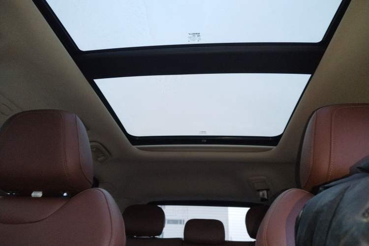 Used Geely Auto Emgrand X7 Sport 2021 1.8TD DCT Two-Wheel Drive Asian Games Edition
