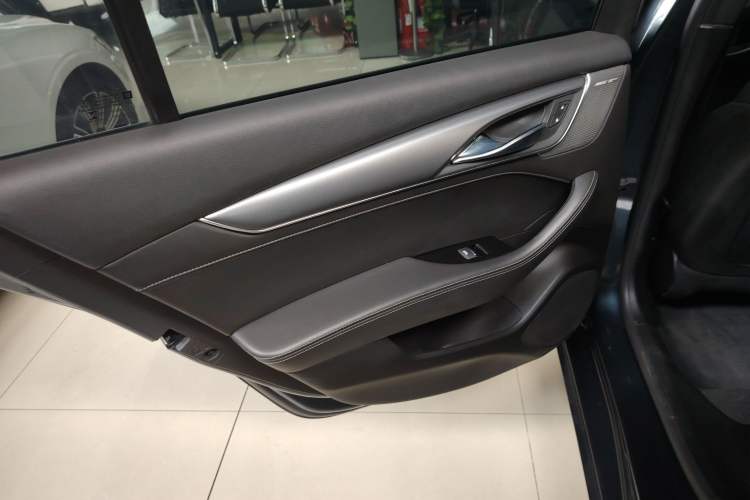 Used Cadillac CT5 2021 28T Luxury Version
