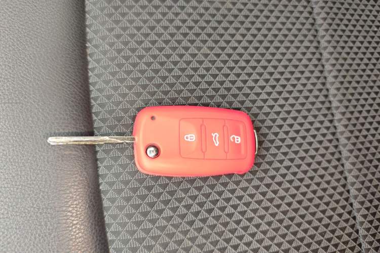 Used Skoda Rapid Spaceback 2014 1.6L Automatic Enjoyment Edition