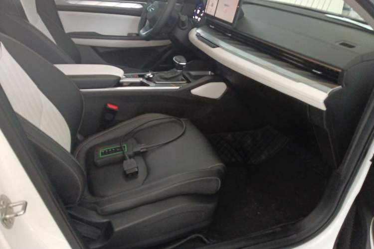 Used Geely Auto Emgrand L 2022 1.4T CVT Flagship Edition