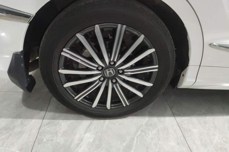 Used Honda Elysion 2022 2.0L eHEV Luxury Edition
