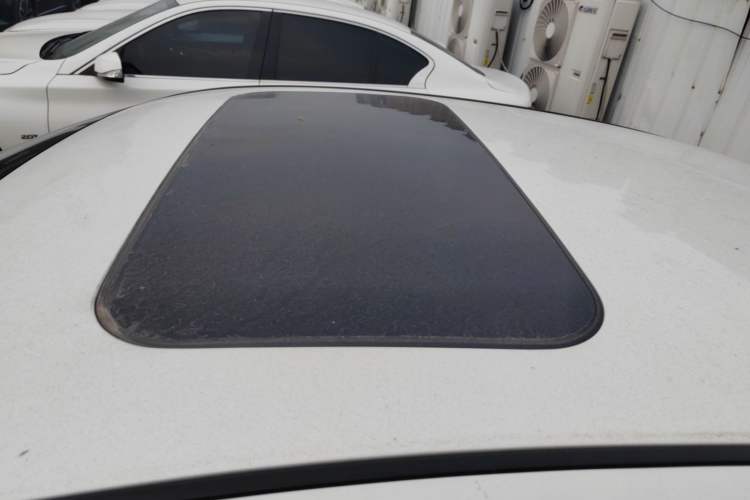 Used Infiniti Q50L 2022 2.0T Comfort Edition
