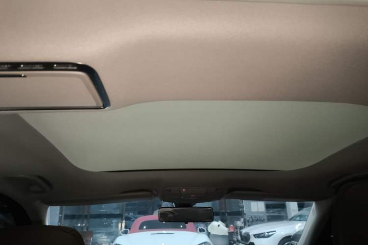 Used Mercedes-Benz E-Class 2022 Second Facelift E 260 L
