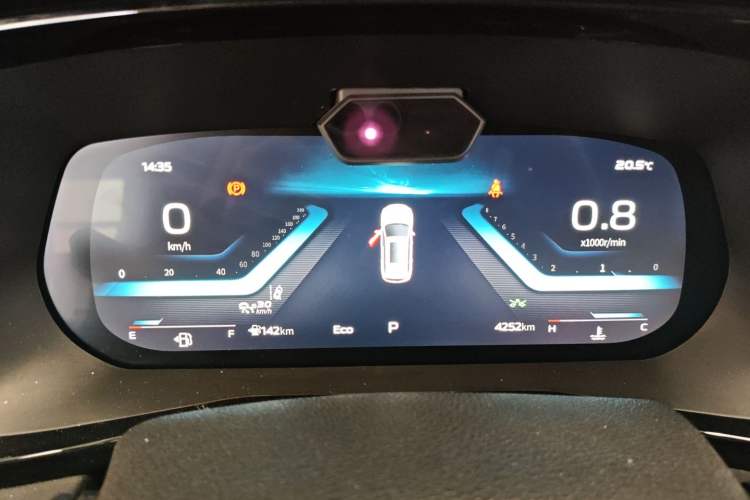 Used Changan X7 PLUS 2024 1.5T Automatic Luxury 7-Seater
