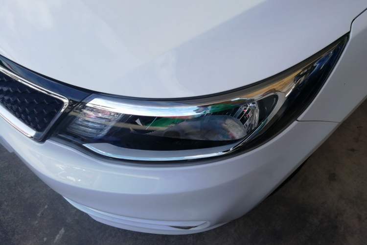 Used Kia K2 2015 Sedan 1.4L Automatic GLS