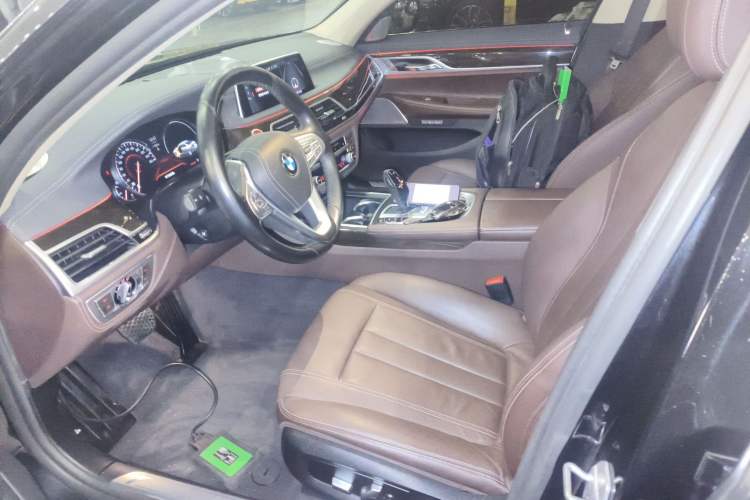 Used BMW 7 Series 2018 730Li Leading Model Excellence Package
