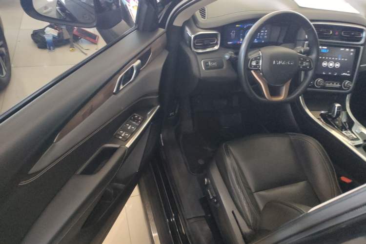 Used Lynk & Co 01 2017 2.0T Two-Wheel Drive Pro Edition
