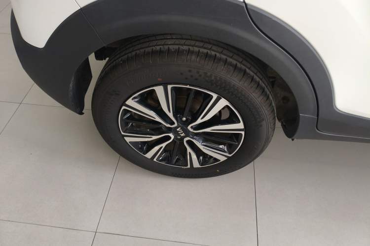 Used Kia kx1 Stonic 2021 1.4L Automatic Fun Edition
