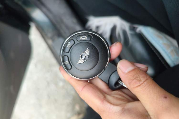 Used  Countryman 2011 1.6L COOPER Fun