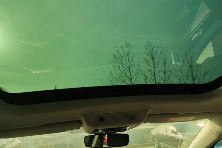 Used Volkswagen ID.6 CROZZ 2022 Long-Range PRO Edition
