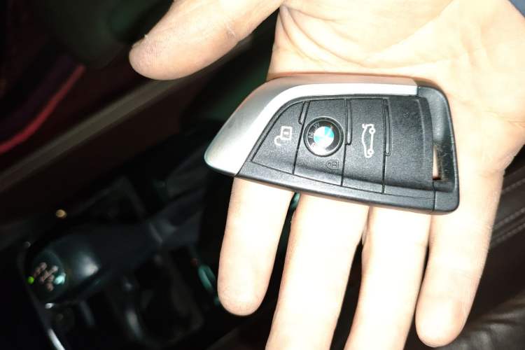 Used BMW X1 2016 sDrive20Li Luxury Model
