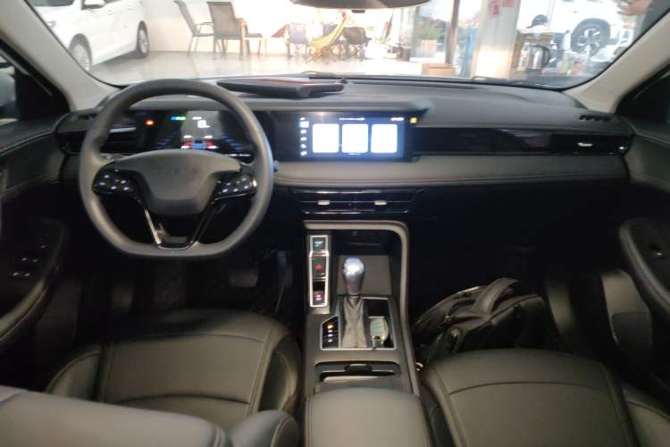 Used Roewe i5 2023 1.5L CVT Luxury Edition
