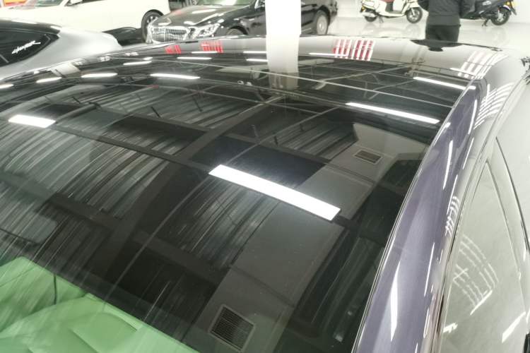 Used  12 2025 Ultra Extended-Range Edition
