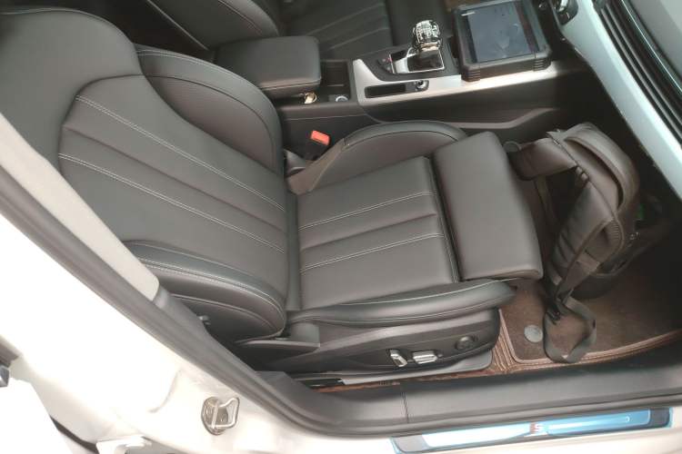 Used Audi A4L 2024 40 TFSI Fashion Dynamic Model