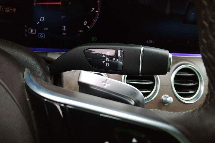 Used Mercedes-Benz E-Class 2023 Updated E 300 L Fashion Edition
