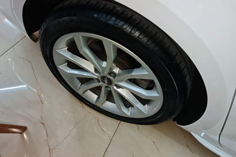 Used Audi A4L 2019 40 TFSI Fashion Edition China VI Emission Standard