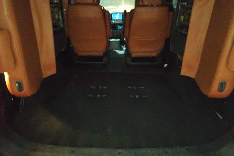 Used  M4 2019 Business & Travel Series 2.0L Manual Comfort Model China VI