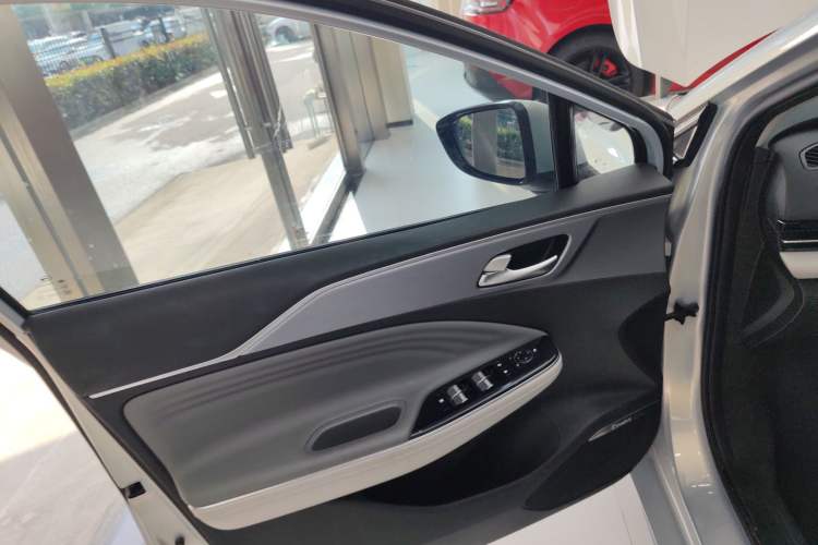 Used AION S Plus 2022 70 Intelligent Edition
