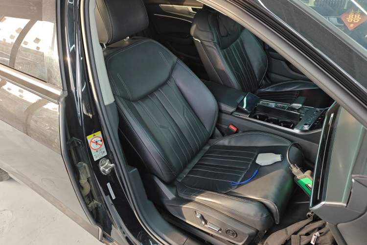 Used Audi A6L 2023 45 TFSI Prestige Elegant Edition
