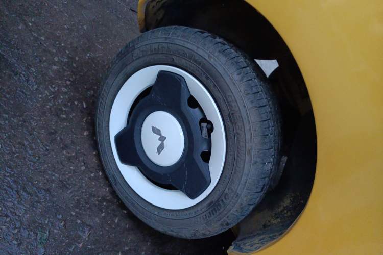 Used Wuling Hongguang MINIEV 2021 Macaron Fashion Model Lithium Iron Phosphate