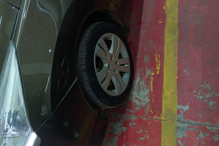 Used Peugeot 3008 2015 2.0L Automatic Trend Edition