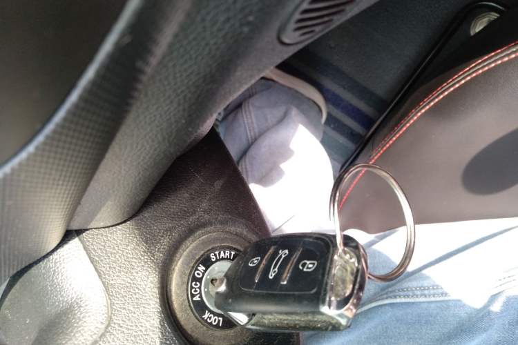 Used Kia Forte 2014 1.6L MT GL