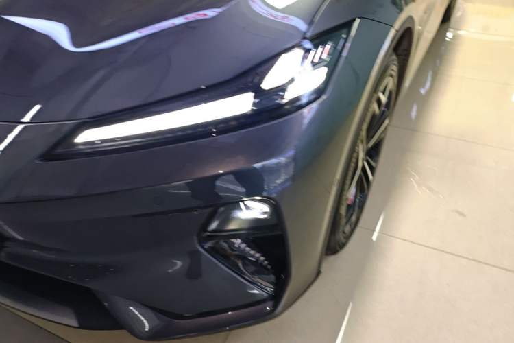 Used  L07 2024 230Max Qiankun Intelligent Driving ADS SE Range-Extended Version