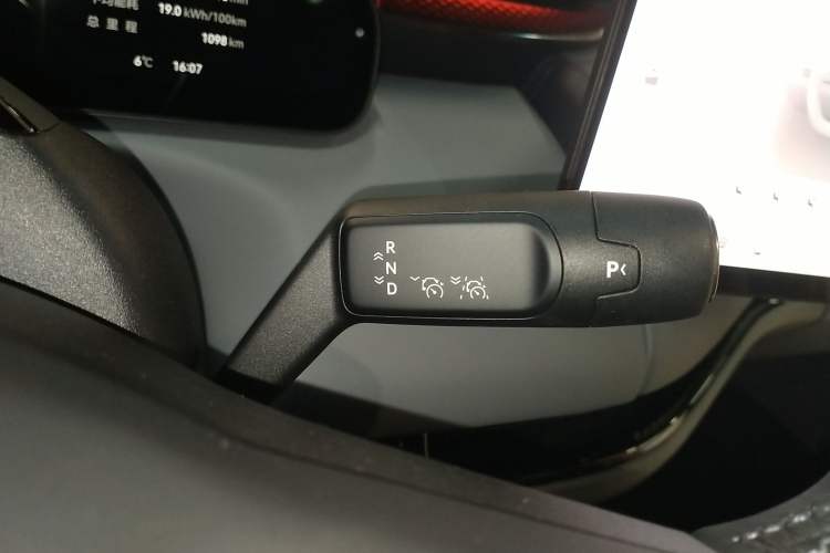 Used Zeekr MIX 2025 Long-Range Intelligent Driving Edition