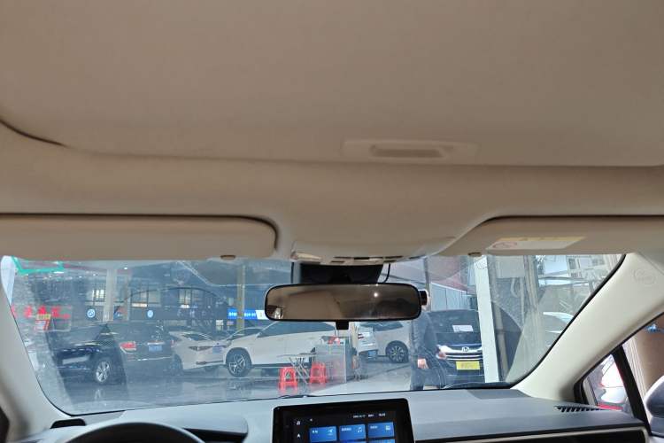 Used Toyota Corolla 2021 Dual-Motor 1.8L E-CVT Elite Edition
