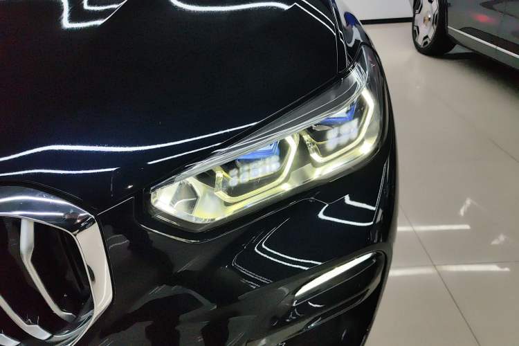 Used BMW X5 2020 xDrive40i M Sport Package
